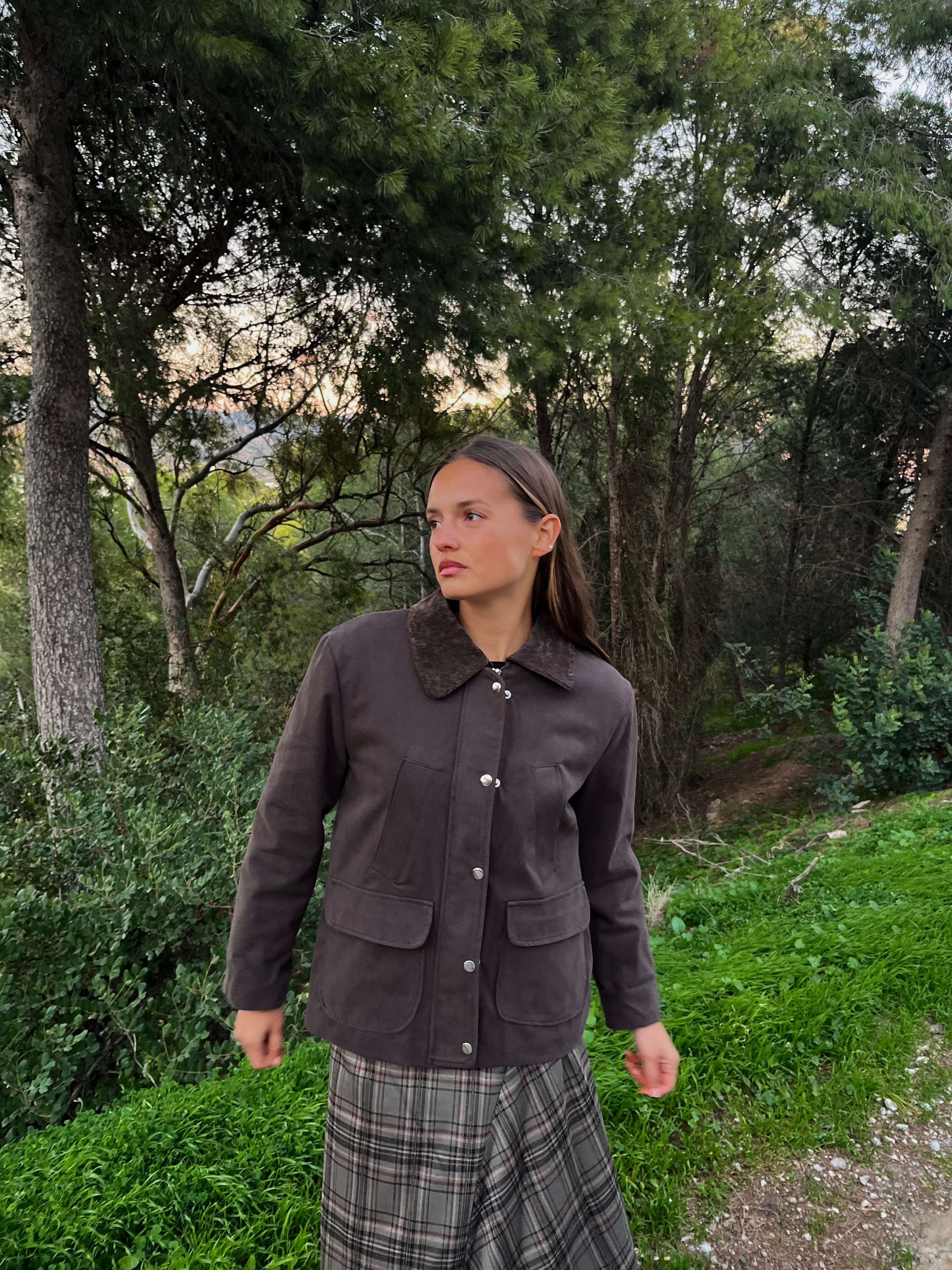 Chaqueta Cuello Marrón