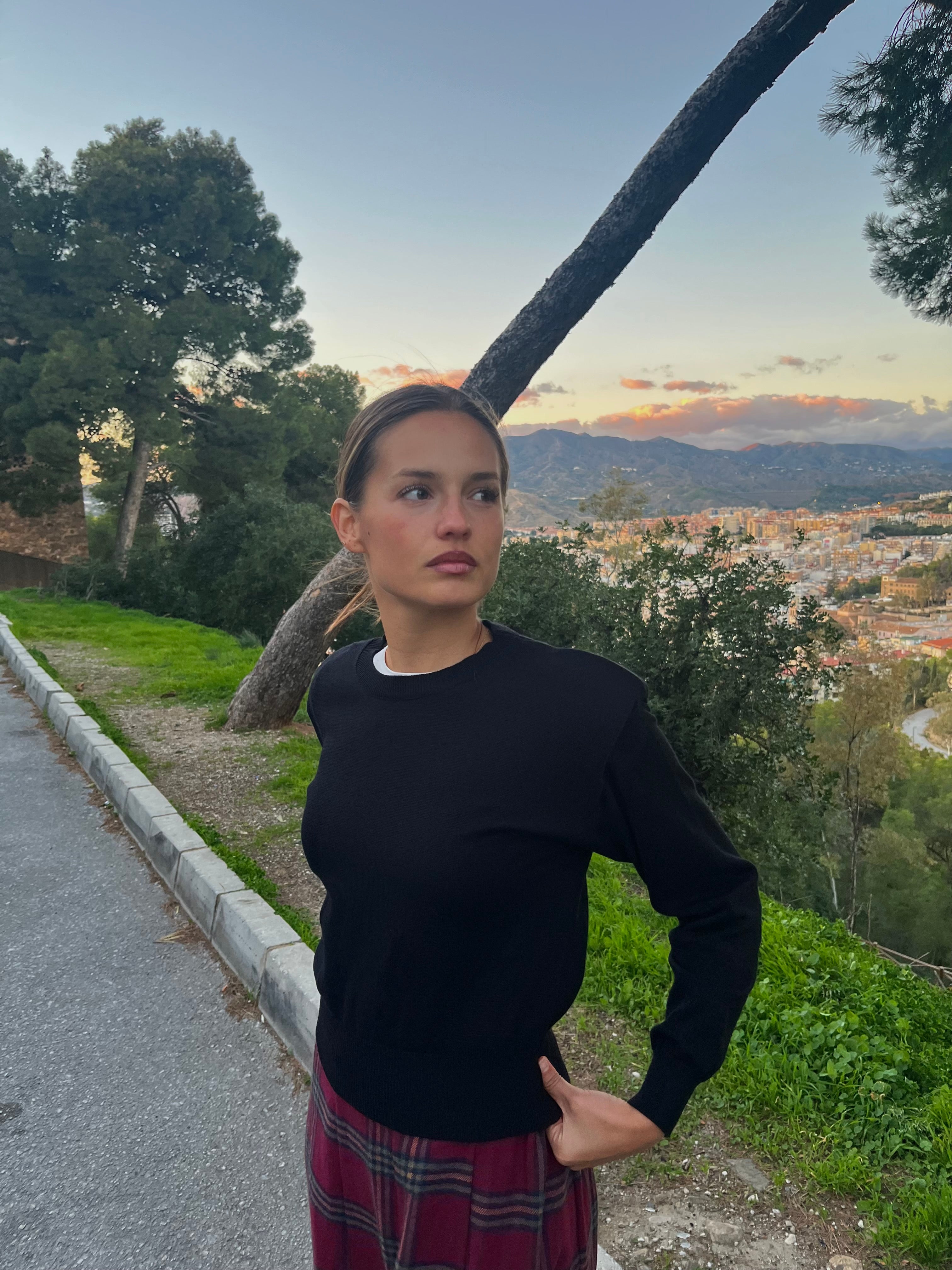 Jersey Hombreras Negro